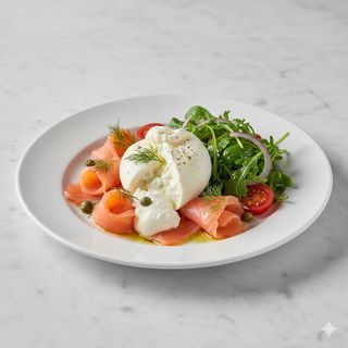Ensalada De Burrata Y Salmón Ahumado