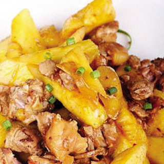 Pato a la Salsa de Piña y Jengibre