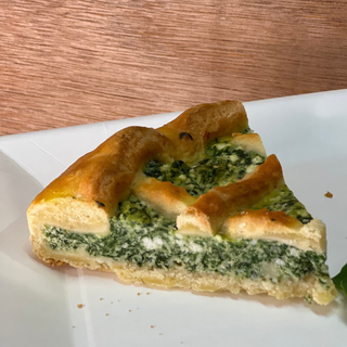 TRANCIO DI TORTA SALATA 
