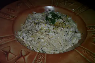 Spaghetti Losos u sosu od pistaća 