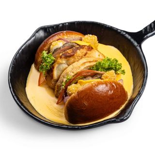 Шеф Бургер в Сирній ванні (400г)