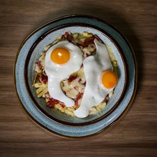 Ovos Rotos Especiais