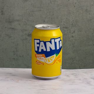 Fanta Limón lata 330ml.