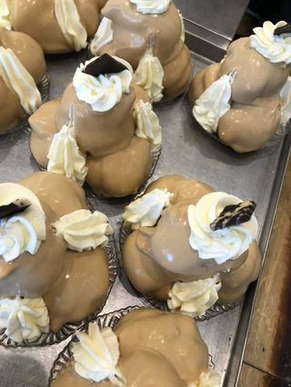 Profiteroles al Caffè 