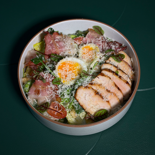 Салат Цезар з куркою