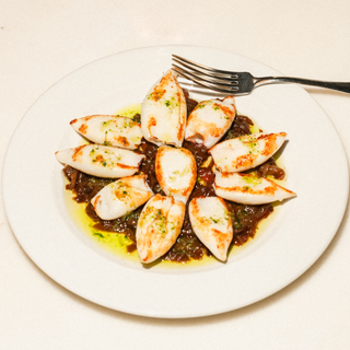 Calamarcets a la planxa amb all i julivert 