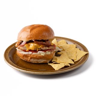 Бургер Курячий (320г)