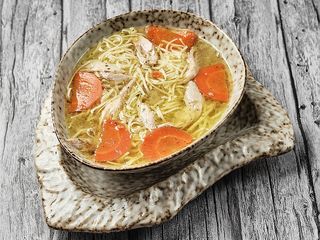 Бульйон з локшиною власного приготування (300g)