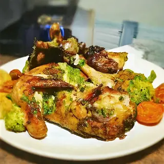 Demi Poulet Braisé