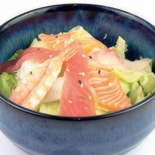 14. Insalata burrata e pesce misto