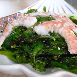 Ensalada de Algas con Gambas