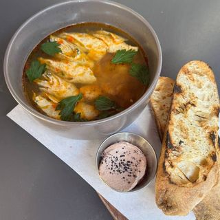 Курячий супчик з індичкою і омлетом