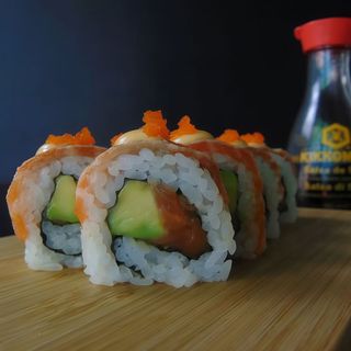 Uramaki Crazy Salmó (8 Uds.)