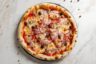 Pizza Al Tono