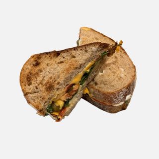 Сендвіч із сиром та огірками кімчі