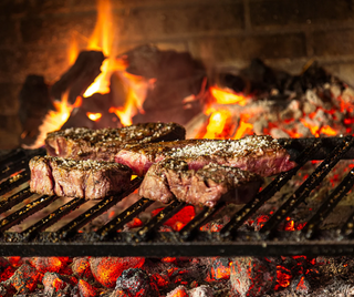 Parrillada De Carne A La Brasa (Ración)
