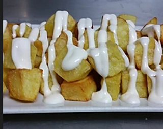 Patatas Alioli