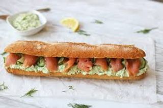 Sándwich Frío De Salmón