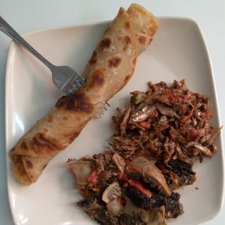 Omena + Matumbo + Chapati