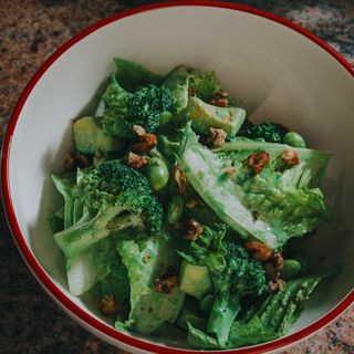 ავოკადოს სალათა