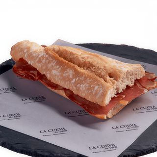 Bocadillo de Caña de lomo ibérico