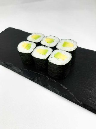 05.Hosomaki z awokado 6szt.
