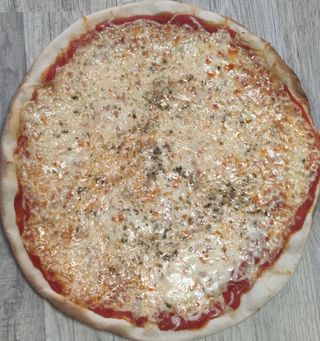 Pizza Margarita (30 Cm.)