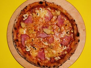 Піца Капрічоза  (500г)