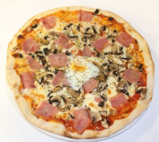 Pizza caprichosa