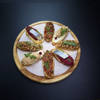 Ассорти  брускетов