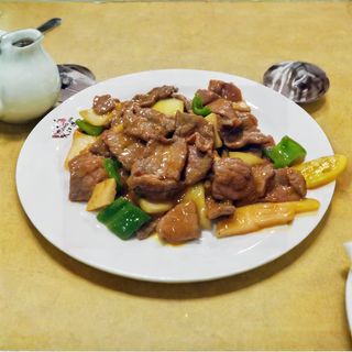 51- Ternera Con Curry