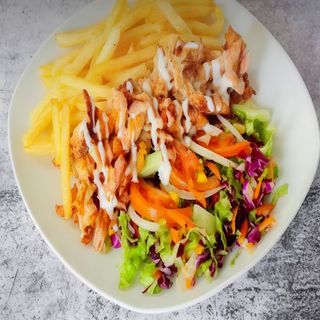 kebab Prato (Carna com batata e Salada)