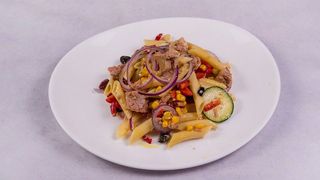 Tuna pasta salata
