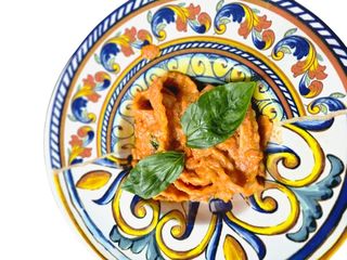 Pasta al ragù con ricotta