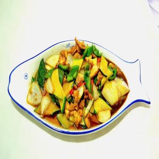 35. Wok de Verdura y Pollo