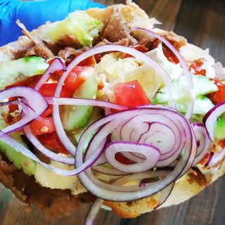 Kebab w bułce z kurczakiem duży