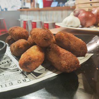 Croquetas Caseras Variadas
