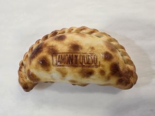 Empanada De Jamón Y Queso (1 Ud.)