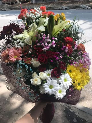 ფერადი შერეული თაიგული