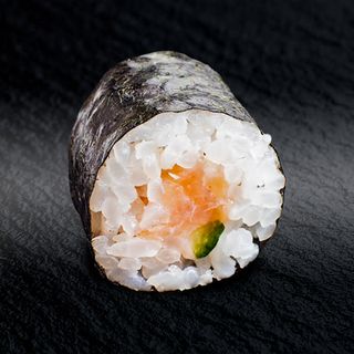 Хосомаки Пушена сьомга (110г)