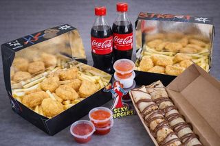 65. Daffy Duck Mega Box