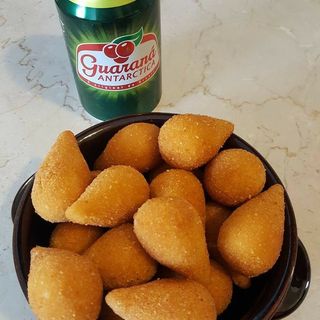 Combo mini coxinha 10 uds.