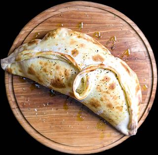 Пицца кальцоне