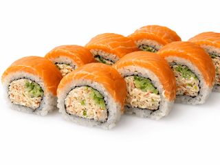 California z Sałatką Surimi 8 szt.