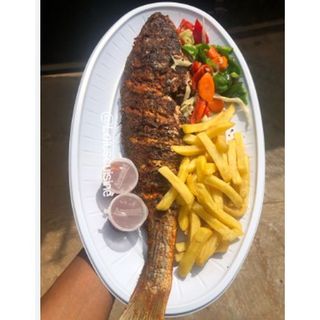 Grilled Croaker Fish With Chips
