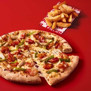 Pizza mediana + Patatas gajo