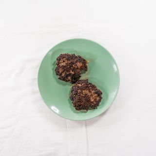 Tелешки кюфтенца на плоча (200г)