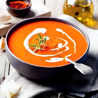 Supă de roșii cu orez