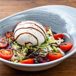 Caprese burrata