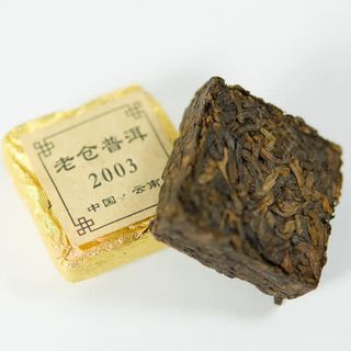 Спеціальний чай Пу Ер Преміум чорний пресований (50г)